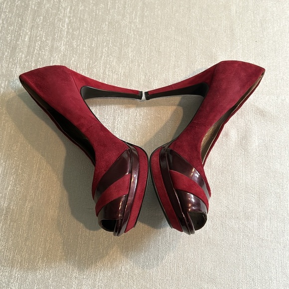 Moda Two Tone Red Heel Open Peep Toe Suede Patent Leather Pumps Sz 8 Womens - Picture 8 of 14